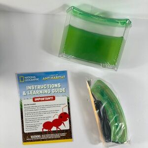 National Geographic Ant Habitat – Light-Up Kids Science Kit NEW